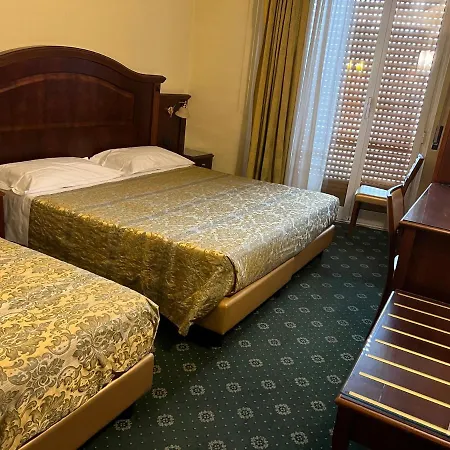 Otel Valganna 3*